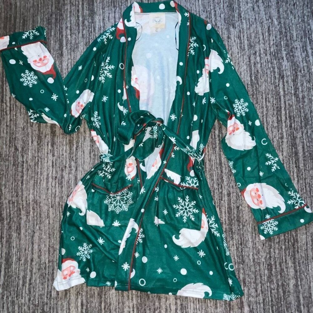 Fantastic Fawn Women’s‎ Sz Large Snowflake Santa Short Christmas Robe Green NWT